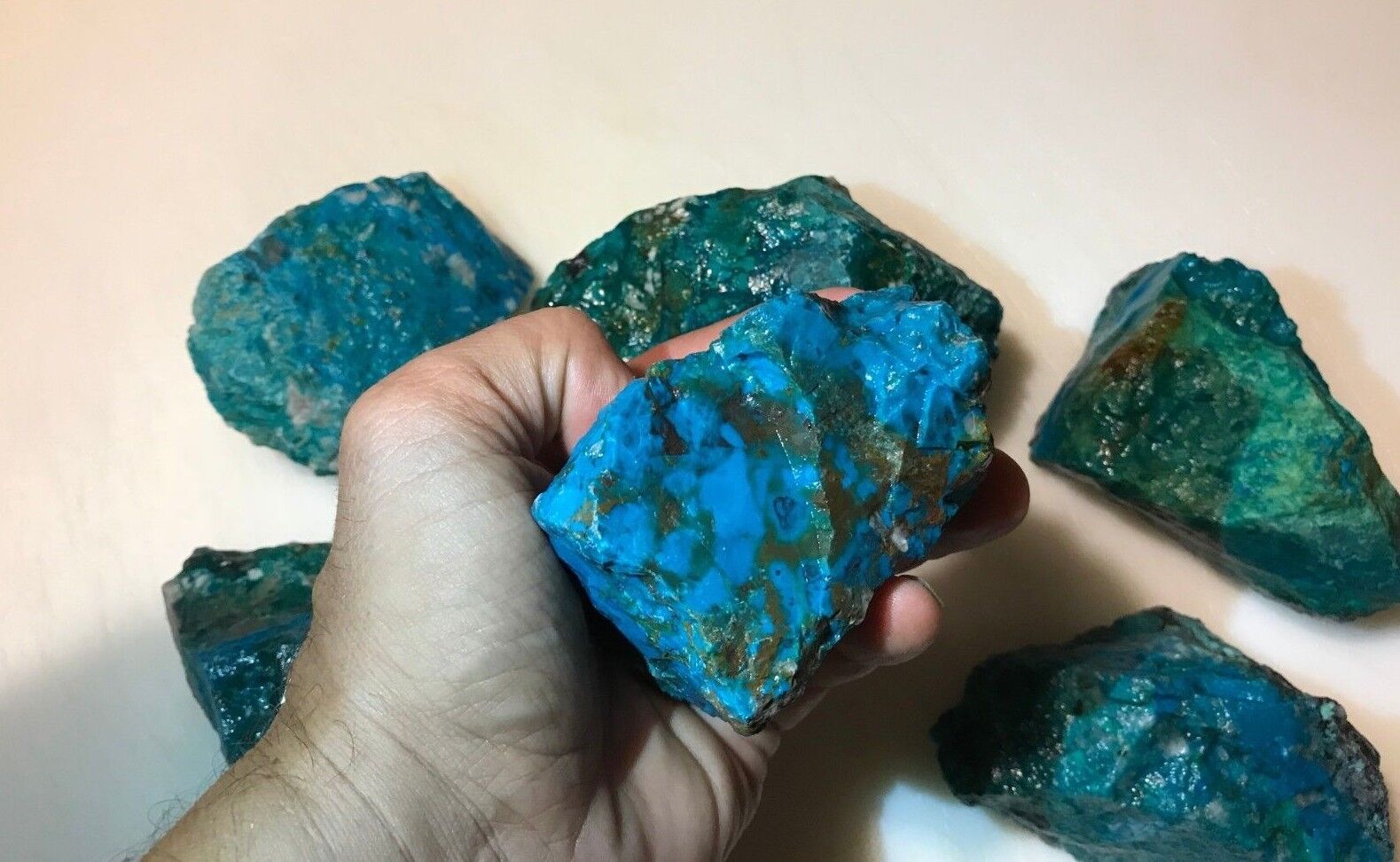 5 Pound Lots of  ALL NATURAL Chrysocolla & Turquoise Rough (Large Pieces) (WET) Без бренда