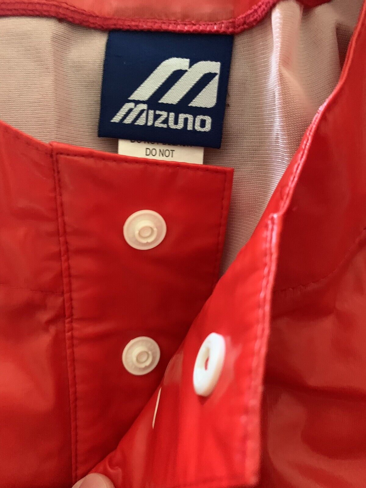 Mizuno Polyurethane wet look pvc pullover baseball team Jacket shiny Medium red Mizuno - фотография #6