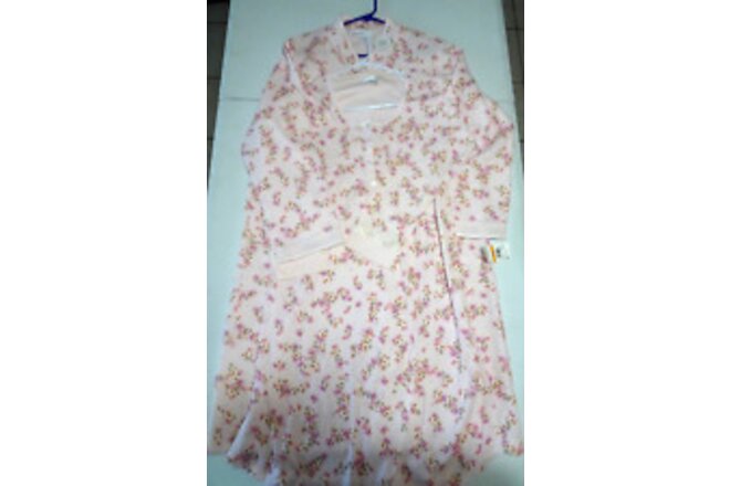 MISS ELAINE Pink Floral Short Robe Zip Front Tassel Pockets & Nightgown S NWOT