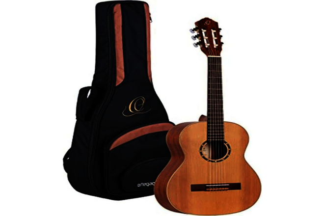 6 String Family Series 3/4 Size Nylon Classical Guitar W/Bag, Right, Cedar Top-N
