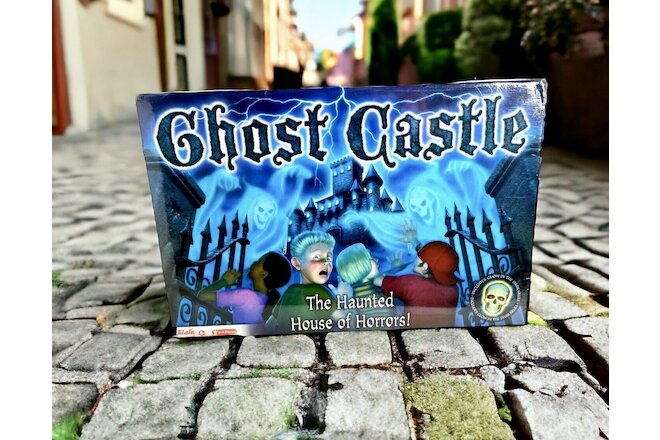 GHOST CASTLE The HAUNTED HOUSE of HORRORS NEW Factory SEALED BOARD GAME Flair !
