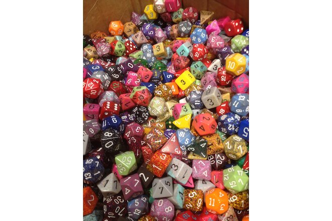 LOOSE (1/2) POUND O CHESSEX OF ASSORTED RANDOM DICE - GAMING AD&D (8 OUNCES)