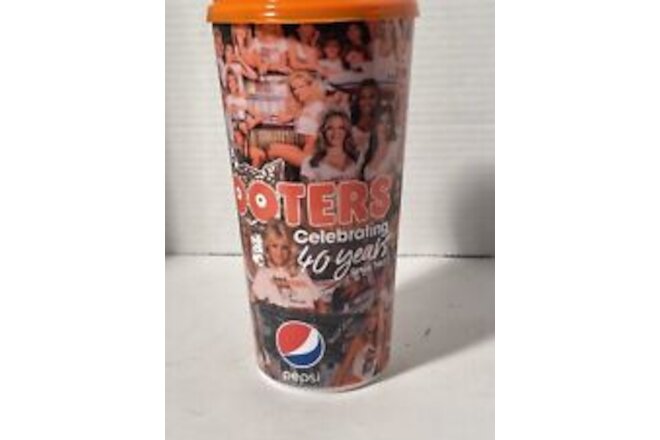 Hooters X Pepsi 40 year anniversary plastic sturdy tumbler + Lid