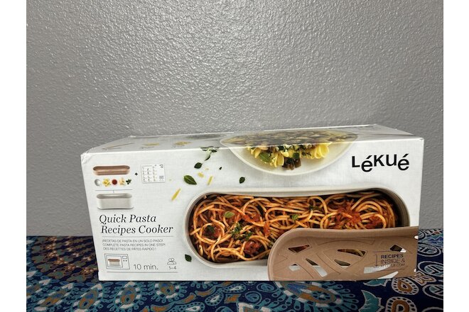 Lekue Quick Microwave Pasta Cooker One Size Terracotta!
