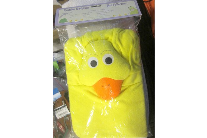 1 New Stephan Plush Hooded Bath Towel,yellow Duck,toddler 2-4 years,30" X 23"