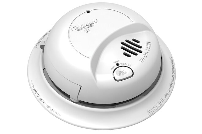 First Alert 9120B Smoke Detector & Alarm, AC Powered With Battery Backup