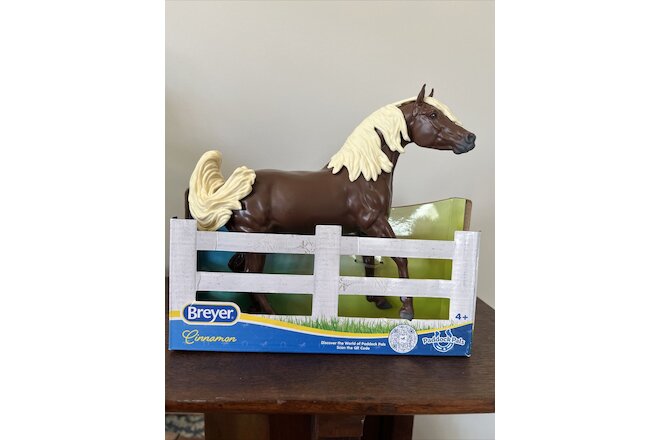 NEW BREYER Paddock Pals Cinnamon Horse Stable Play Toy