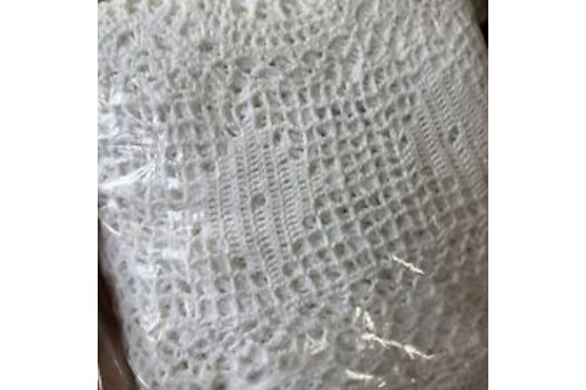 Vintage Hand Crochet Lace Tablecloth White 36” Round NEW