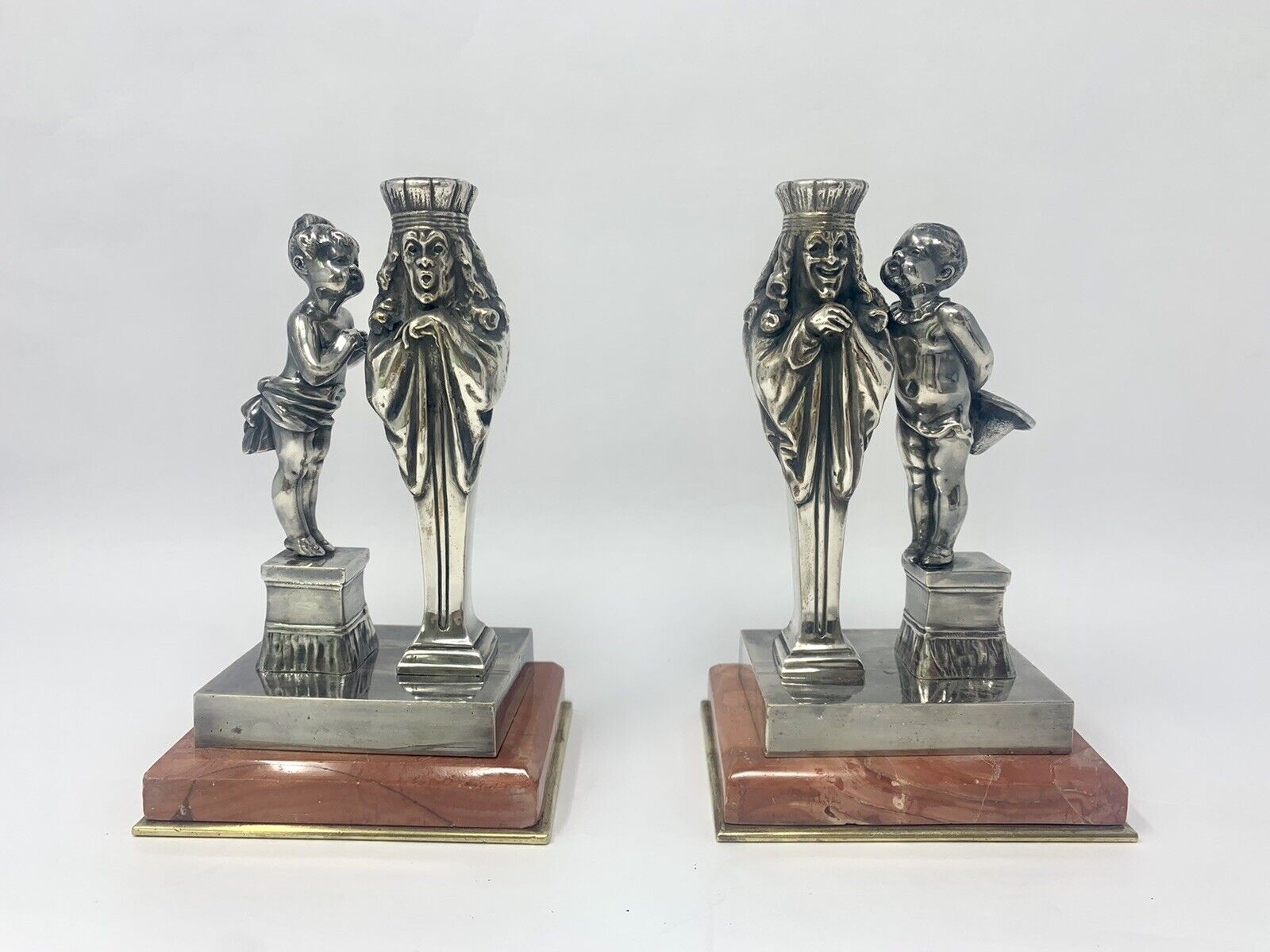  Rare Pair of antique French figural bronze candlesticks by Louis Kley Без бренда