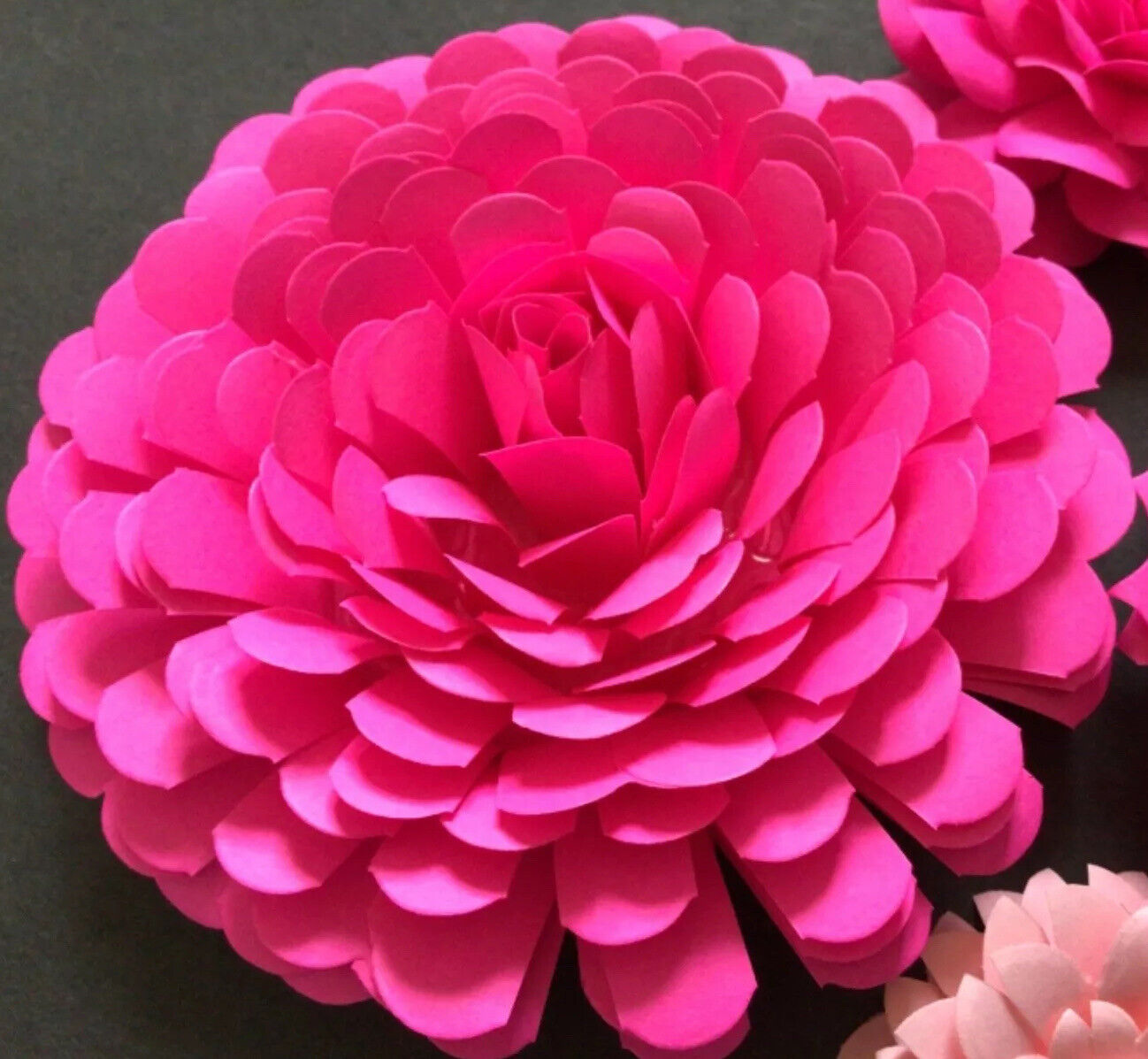 Paper Flowers 3-D Handcrafted 5 pcs Pink DIY Wedding Party Decor Craft Backdrop Unbranded Small Backdrop - фотография #3