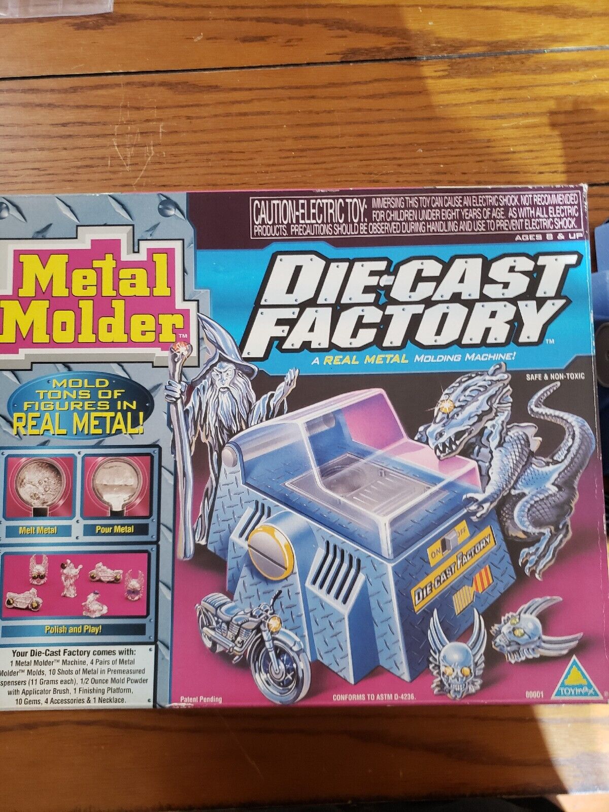 Vintage Metal Molder Die Cast Factory 1996 Complete Unused Toymax Toymax