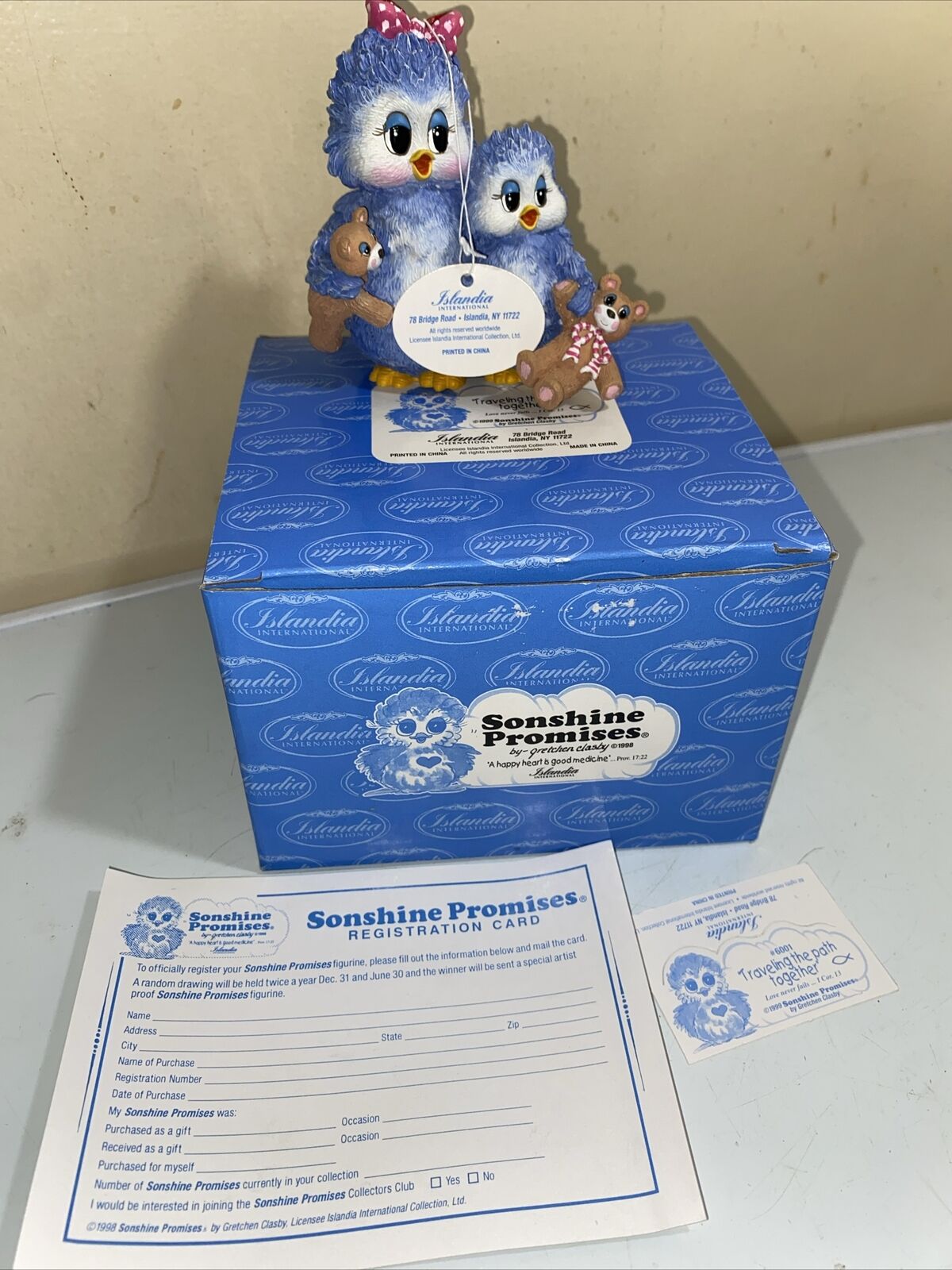 1999 Sonshine Promises Bluebird Figurine Traveling the Path Together in Box Без бренда