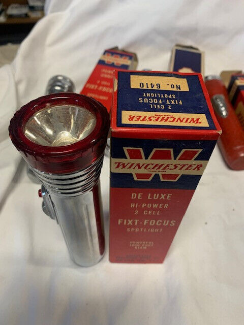 Vintage Winchester Flashlights Collectible Spotlight Reapting Arms Goodluck Lamp Winchester - фотография #6
