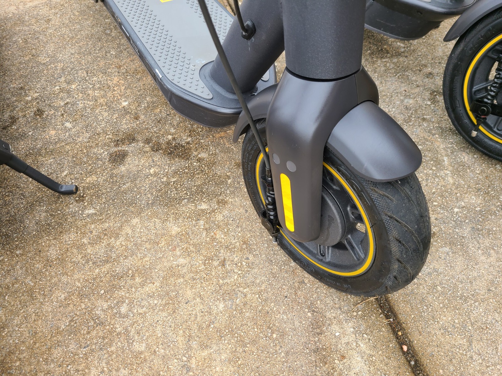 Segway Ninebot MAX G30P Electric Scooter Segway BUNDLE-40.30.0000.10, G30P - фотография #5