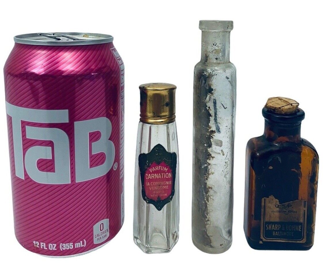 Lot of 3 Old Apothecary Medicine Parfum Bottles Baltimore Paris New York Dug Без бренда - фотография #2