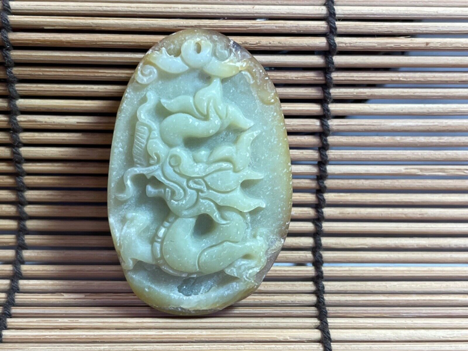 Dragon Jade Green Yellow Red Carved Pendant Good Luck Cloth Cord Certified Cisco Traders - фотография #4