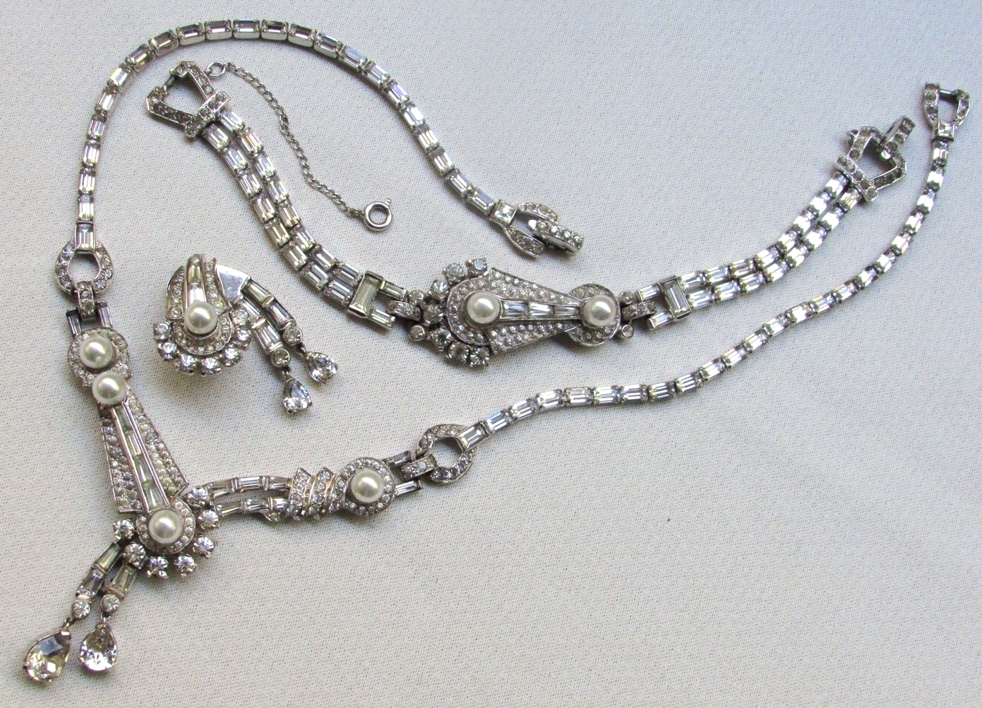 Vt 1940s Older Set Necklace Bracelet Single Earring MAZER BROS Signed Jomaz 694j Jomaz