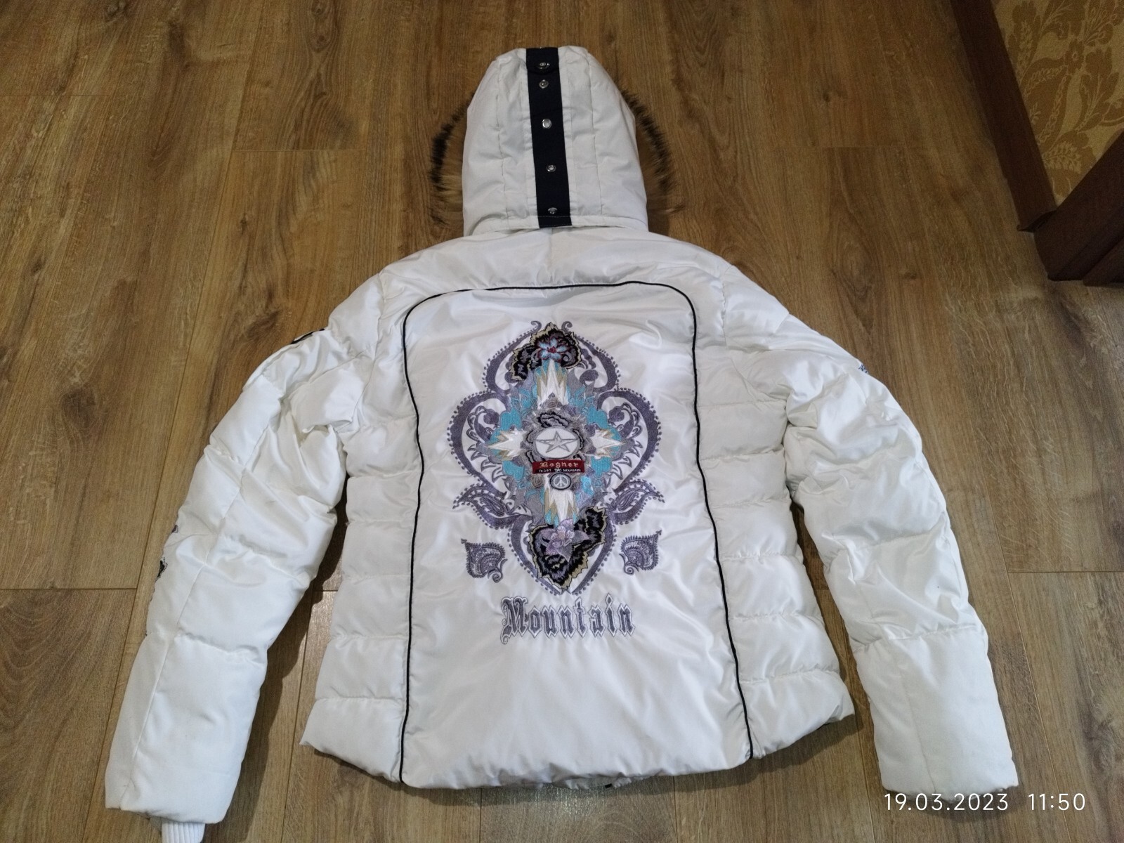 Women's White Bogner desert mountain Ski Jacket Size xl Bogner - фотография #22