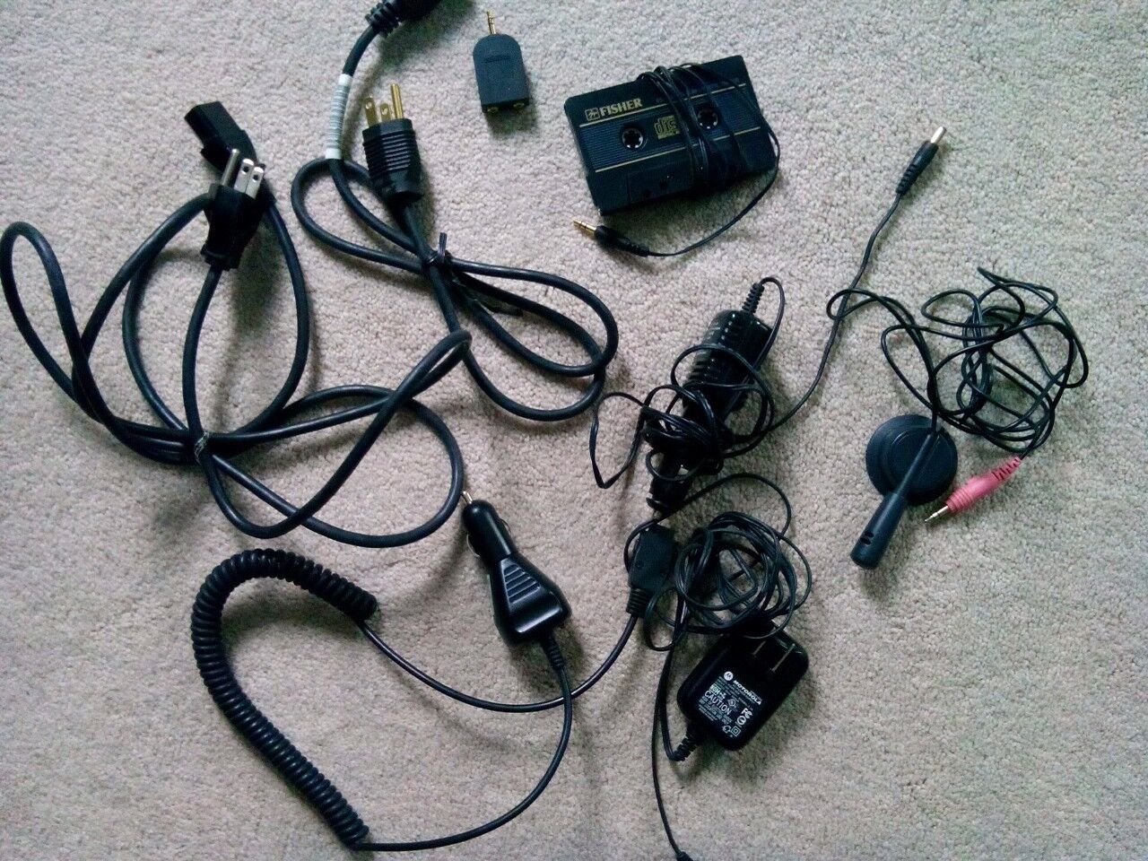 Lot of 8 Vintage Computer/Car Accessories (Chargers/Adapter/Cables/Etc.) Fisher, Sanyo, Motorola, Radio Shack