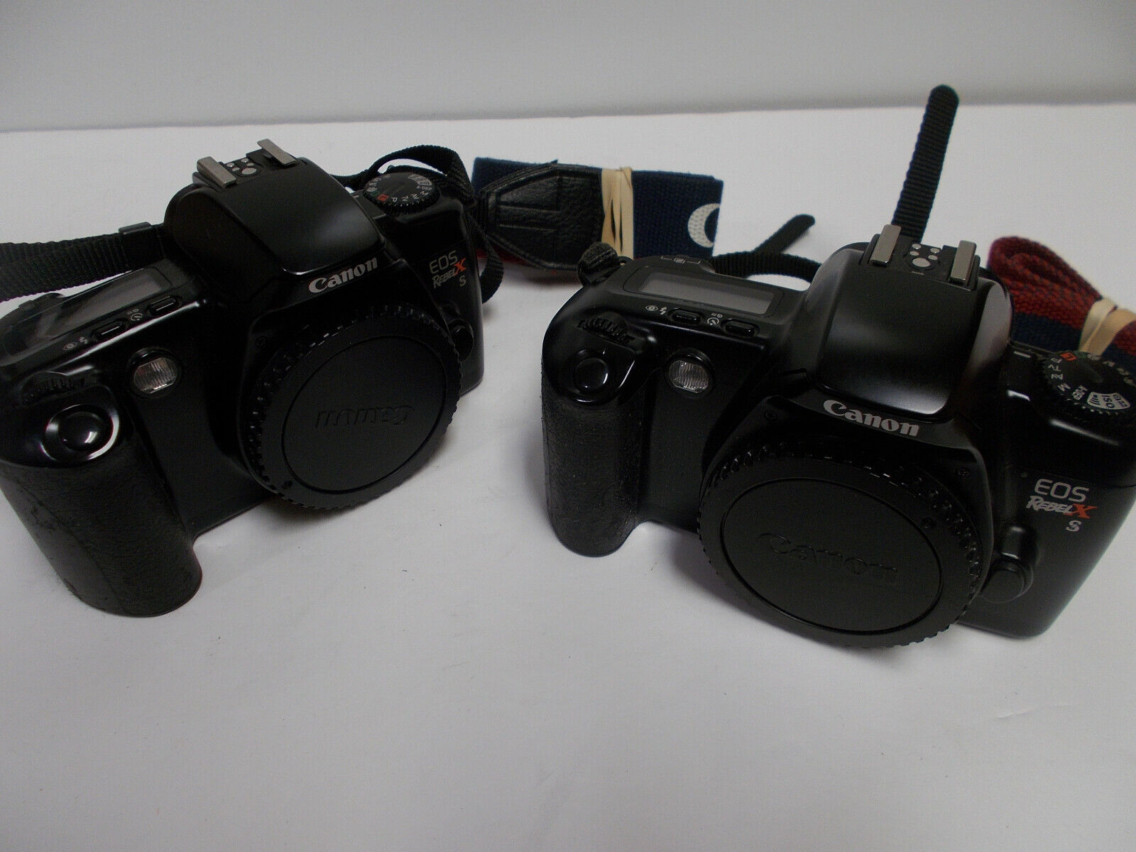2 CANON EOS Rebel X 35mm Cameras with very nice case cameras not tested Canon Does Not Apply - фотография #3