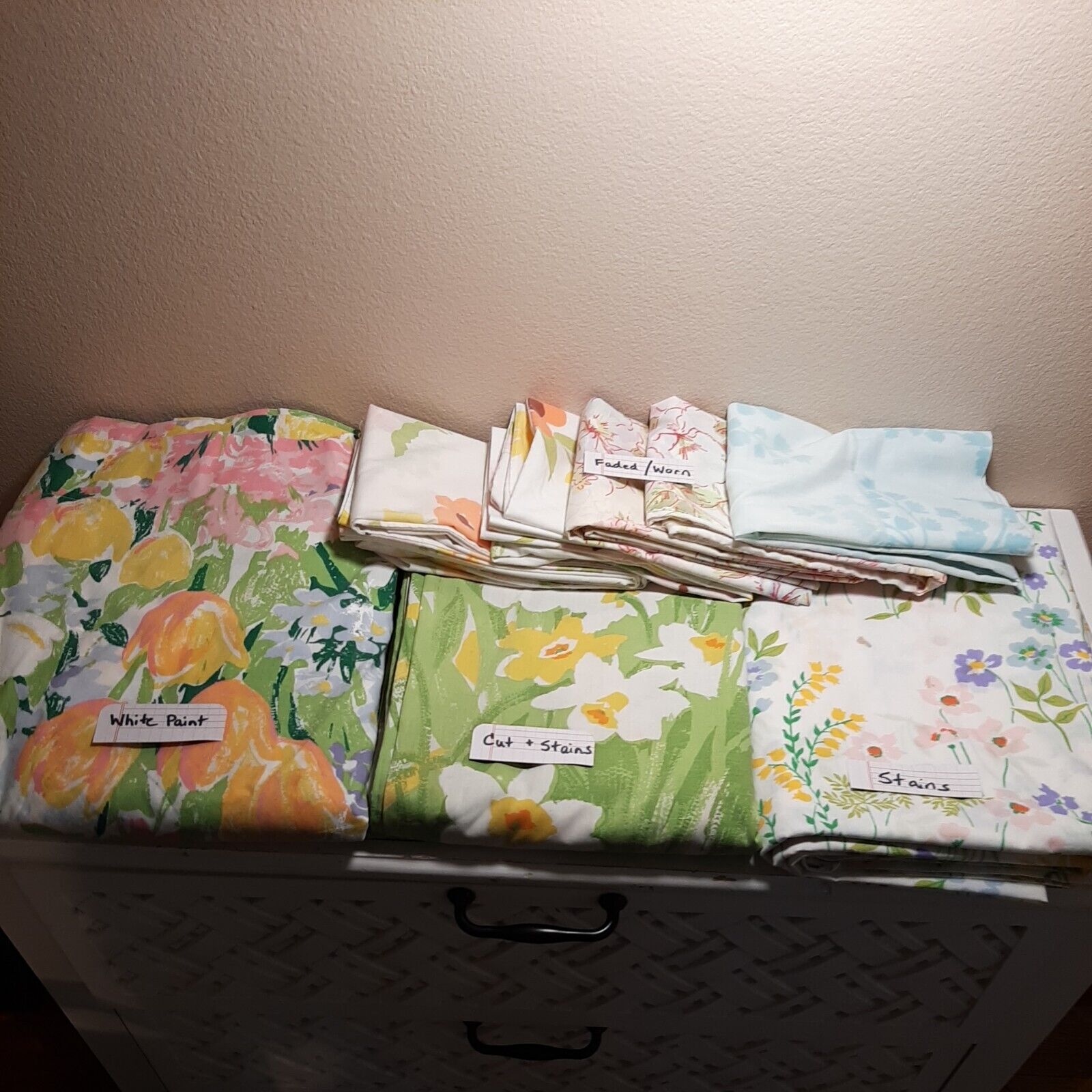 Fabric CUTTER Lot (8 Pc) Vintage Percale Floral Sheets Retro Sew Stain Scrap Springmaid