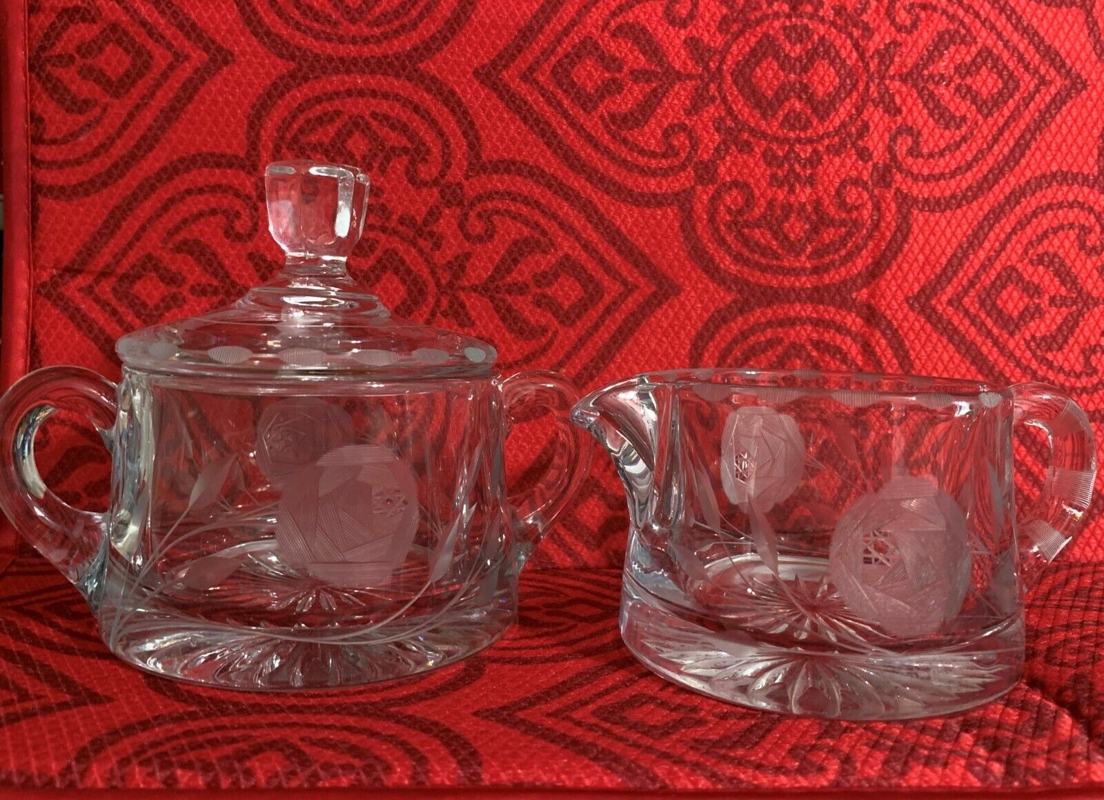 Heisey antique glassware Creamer & Double handled Sugar Bowl w/lid set floral  HEISEY - фотография #8