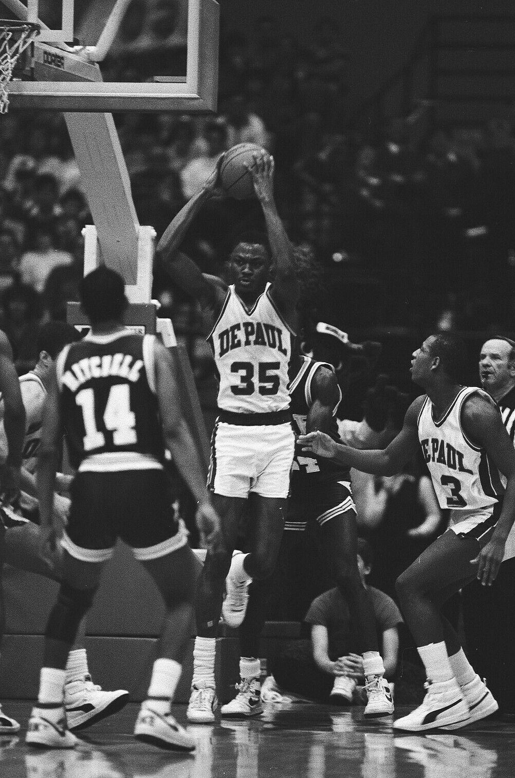 LD125-46 1986 College Basketball DePaul UAB Blazers (55) ORIG 35mm B&W NEGATIVES Без бренда - фотография #5
