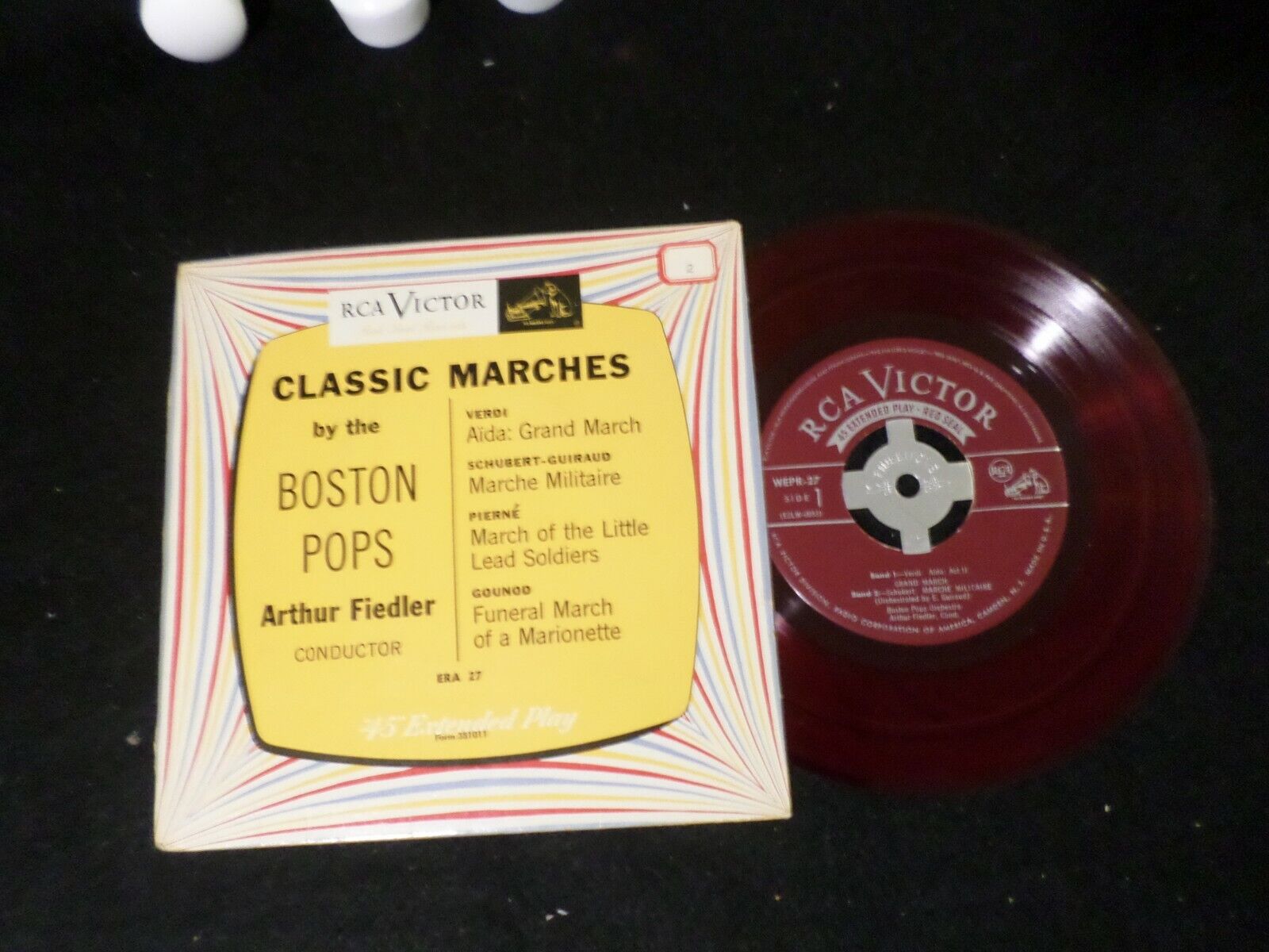 RCA Victor Red Seal Records: 45s. 7". Kreisler Melodies, Haydn, Arthur Fiedler + Без бренда - фотография #4