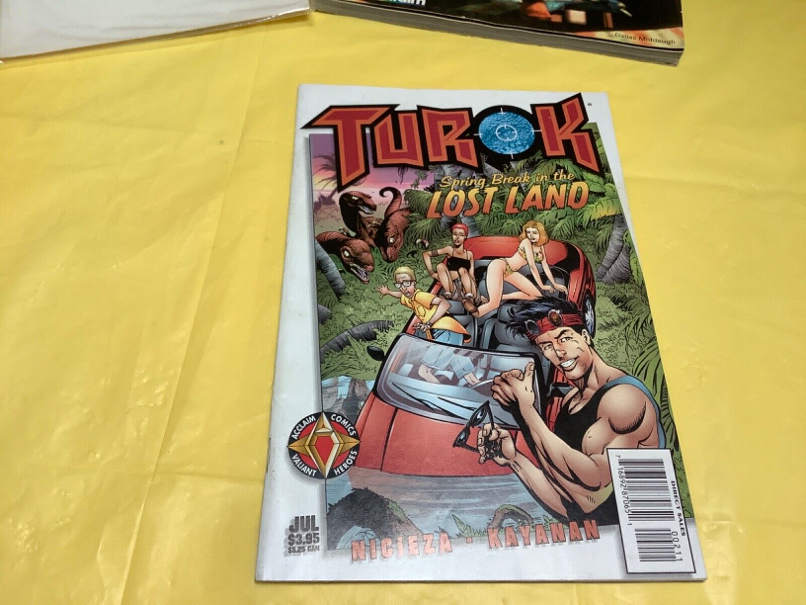 Vintage Turok Seeds of Evil Strategy Guide Plus Turok Paperback plus Turok Comic Prima Games - фотография #9