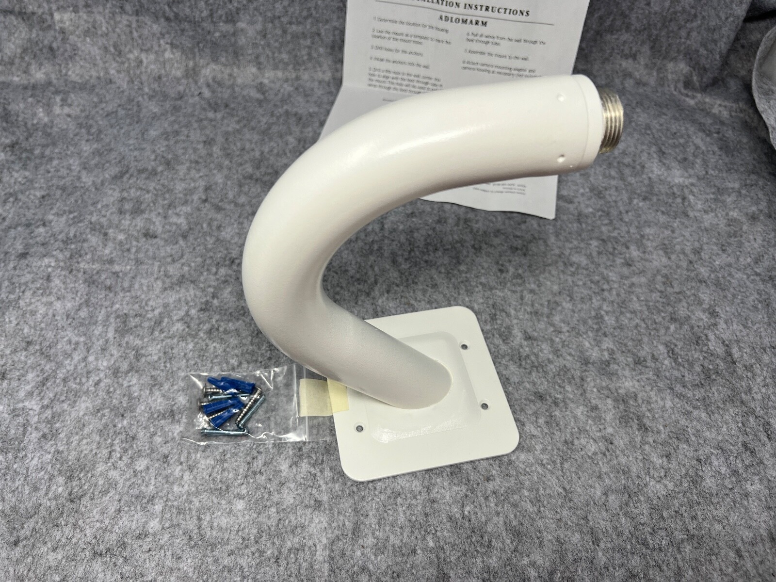 AMERICAN DYNAMICS (ADLOMARM) DISCOVER MINI DOME WALL MOUNT & HARDWARE American Dynamics Does Not Apply - фотография #5