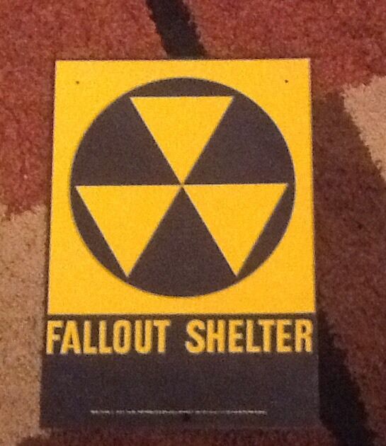 Fallout shelter sign original 1960's. 10 X 14.  Loc Number 2 Без бренда