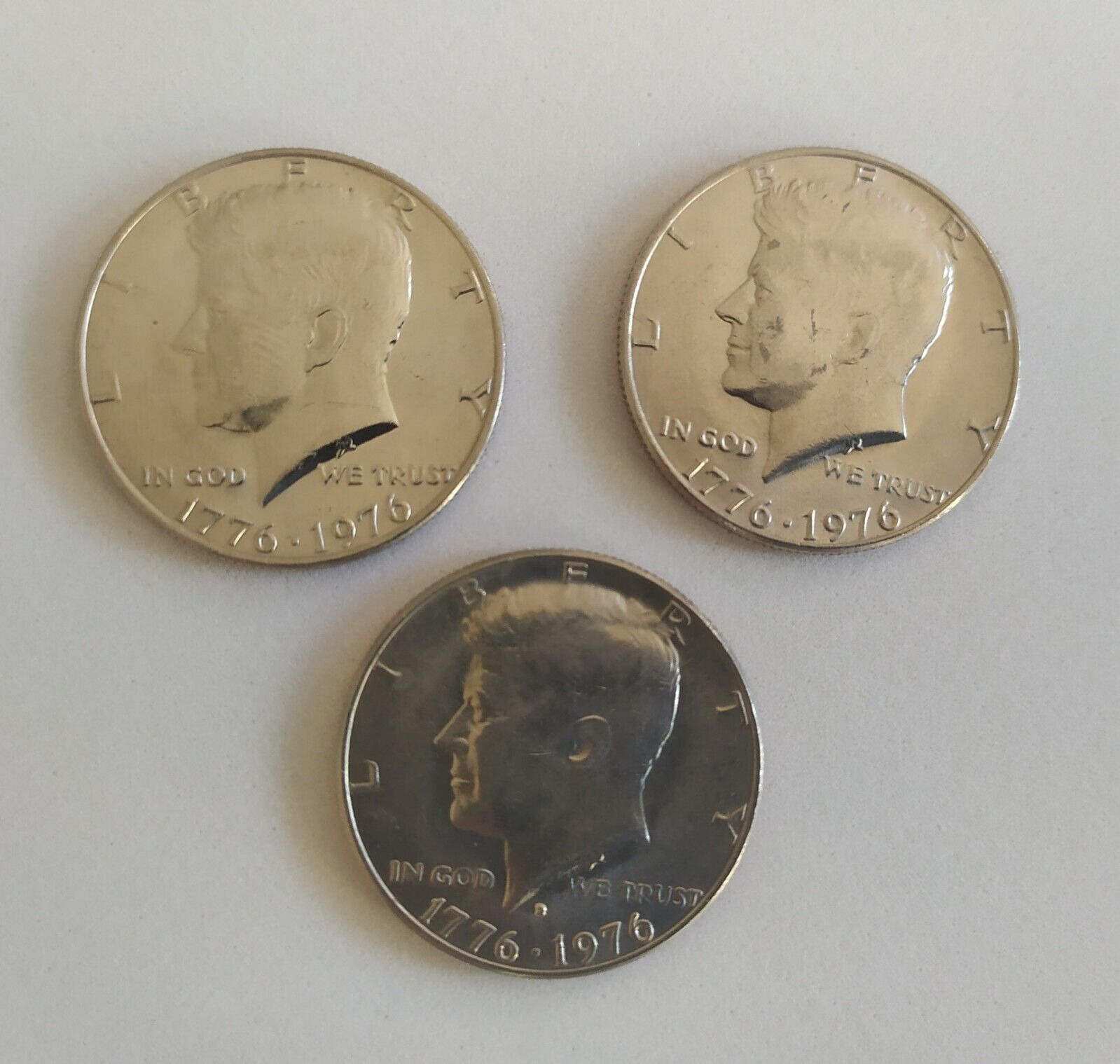 1776- 1976 BICENTENNIAL Half Dollar Kennedy Coin U.S. with Error Coin Lot#1 Без бренда - фотография #2
