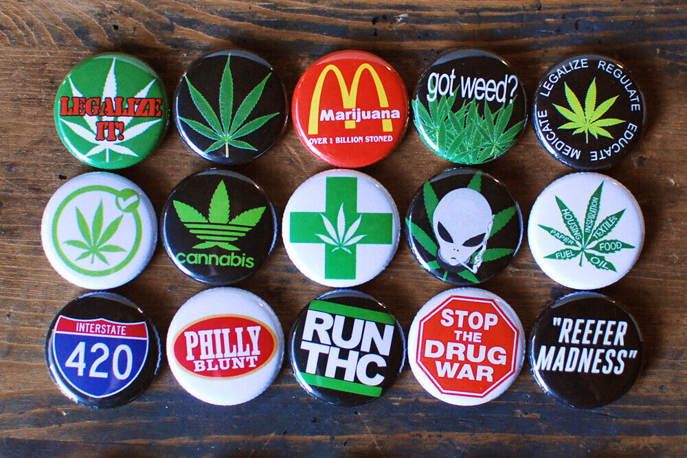(30 pcs) WEED BUTTONS 1" - pins badges marijuana legalize it 420 cannabis NEW IT - фотография #2
