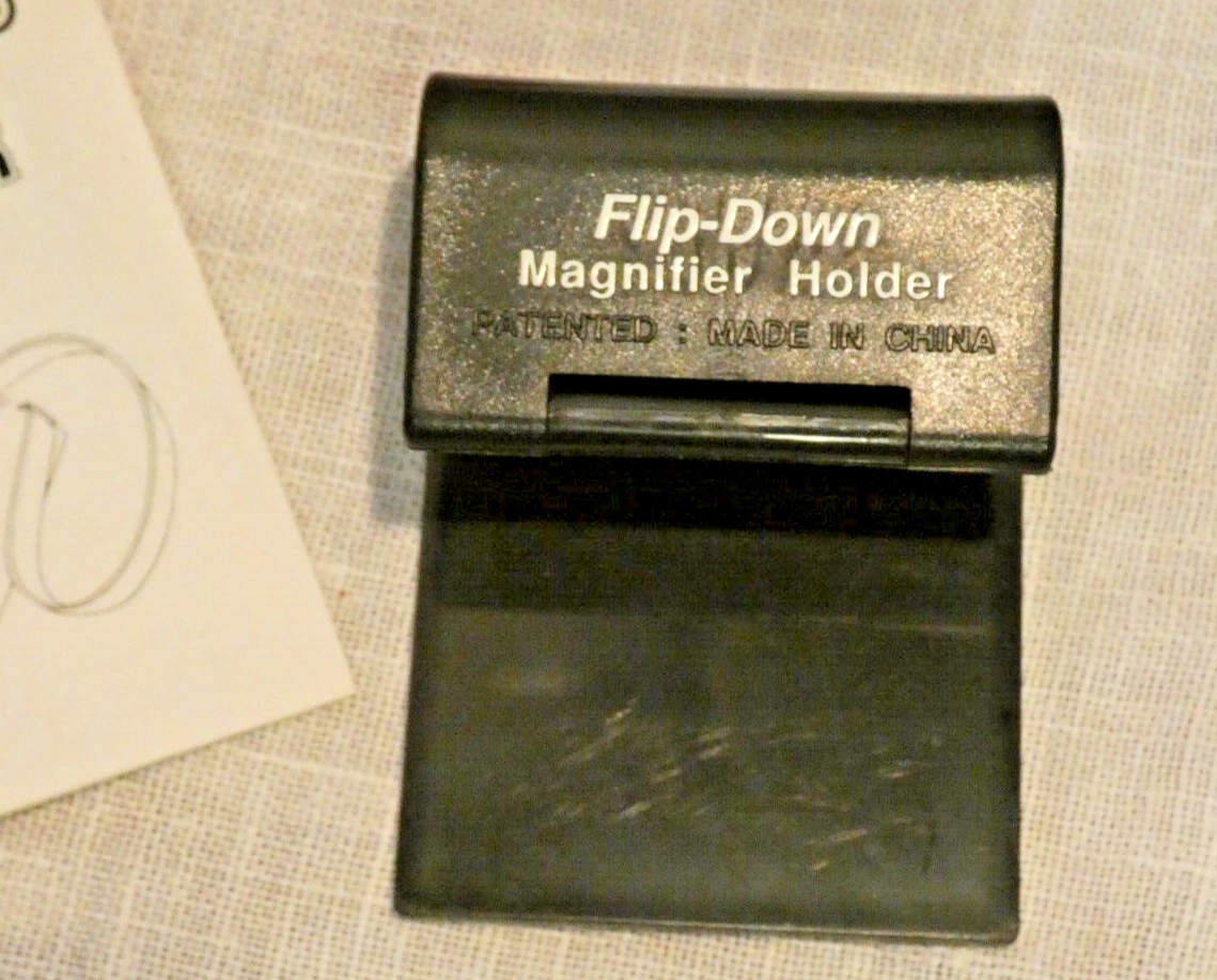 NIB BEAM & READ  MAGNIFIER Portable Reading w/Light 2x 4x 6x Xtra Light Bulbs Unbranded BNR-103M - фотография #9