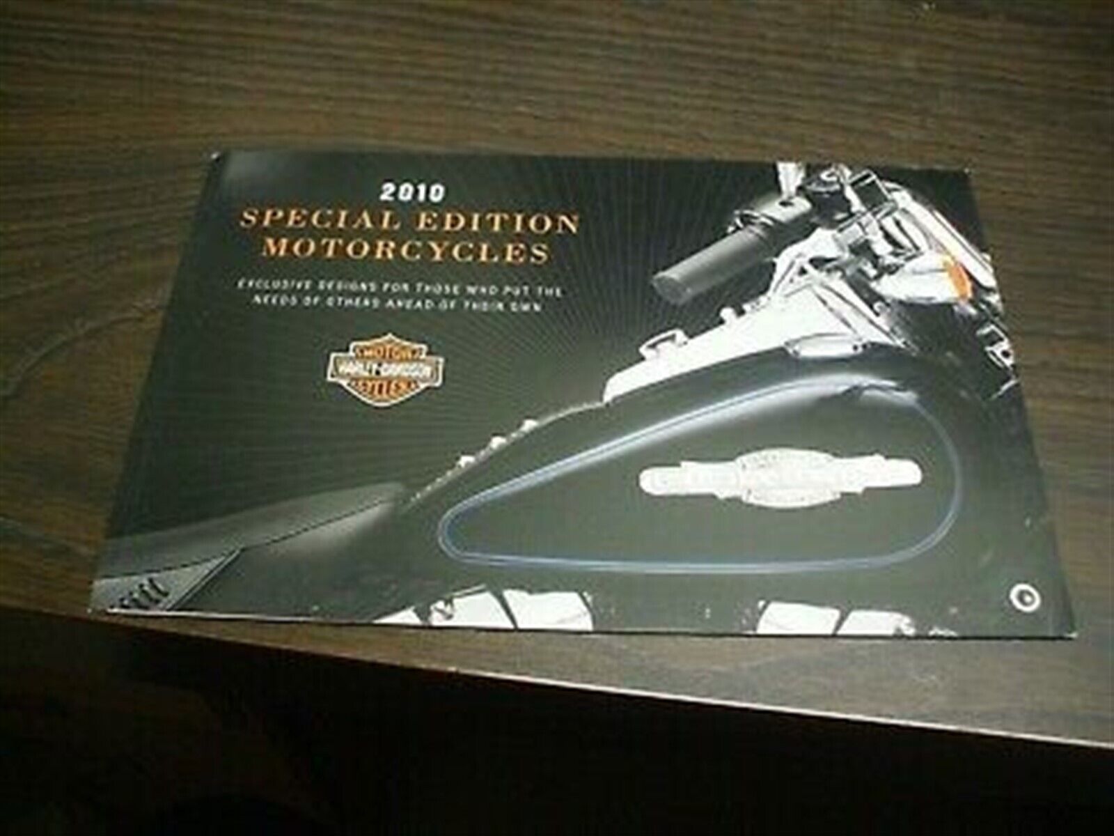2010 HARLEY-DAVIDSON  FIREFIGHTER SPECIAL EDITION MOTORCYCLES Mailer Без бренда