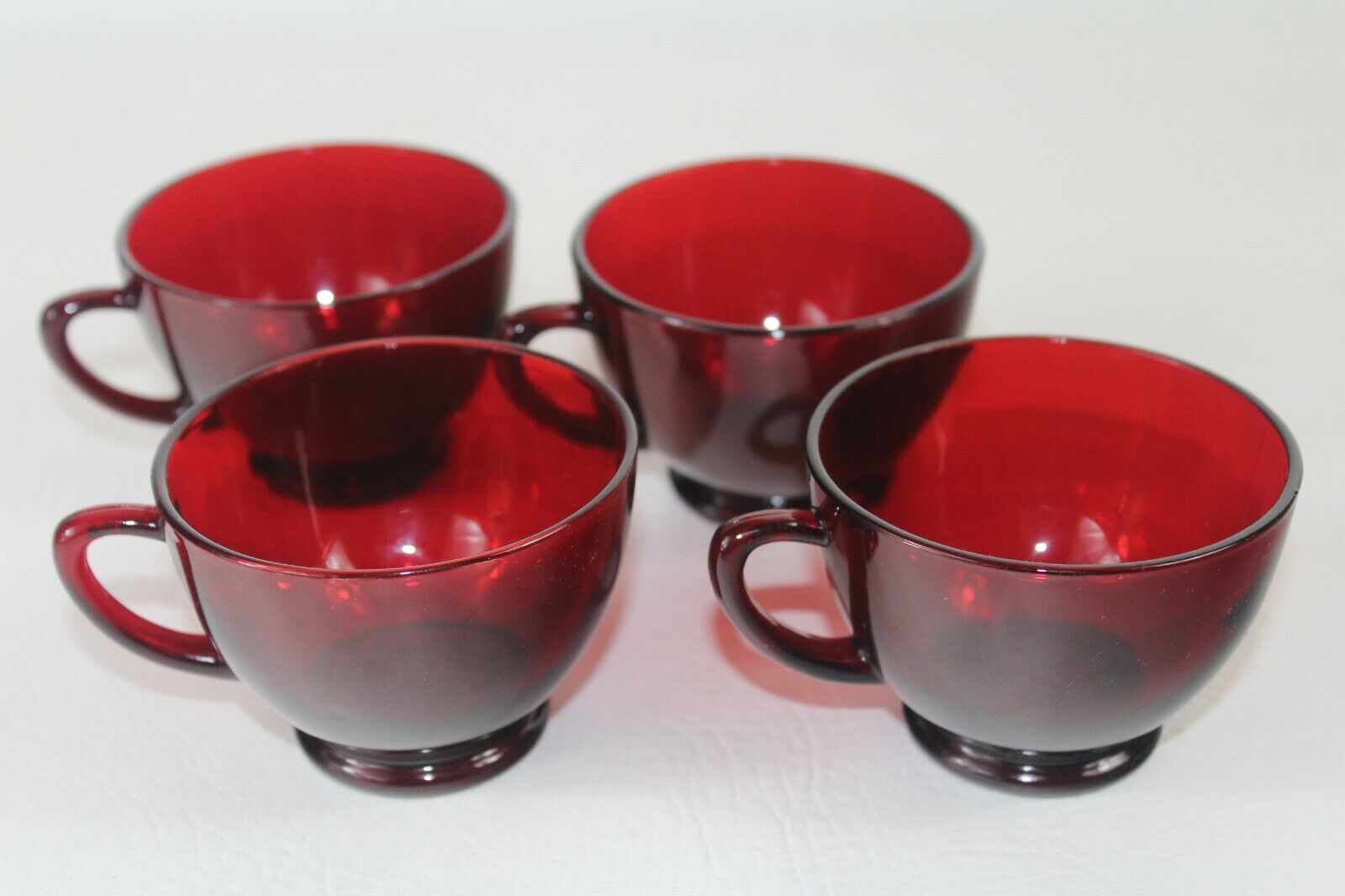 Anchor Hocking Royal Ruby Red Teacups 2 3/8" Tall Set of 4 Coffee Cups Anchor Hocking - фотография #3