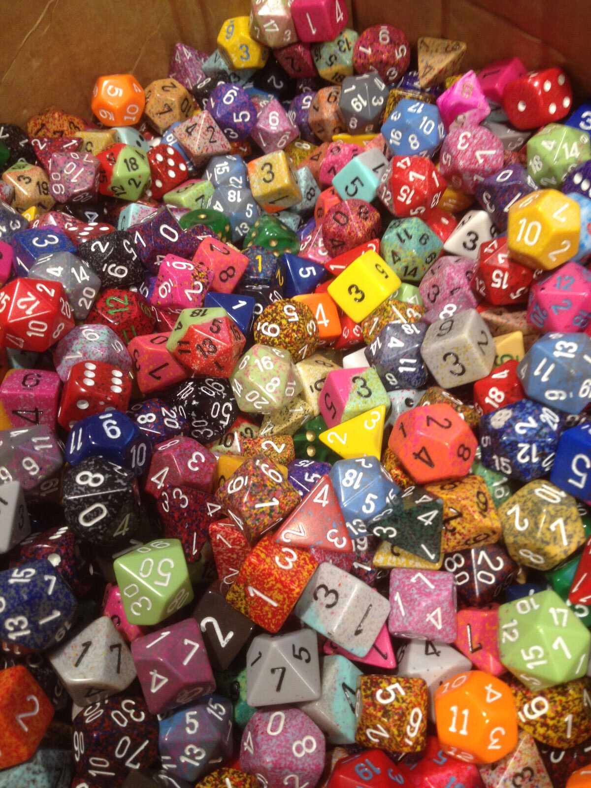 LOOSE (1/2) POUND O CHESSEX OF ASSORTED RANDOM DICE - GAMING AD&D (8 OUNCES) Chessex CHX001RAW-1/2