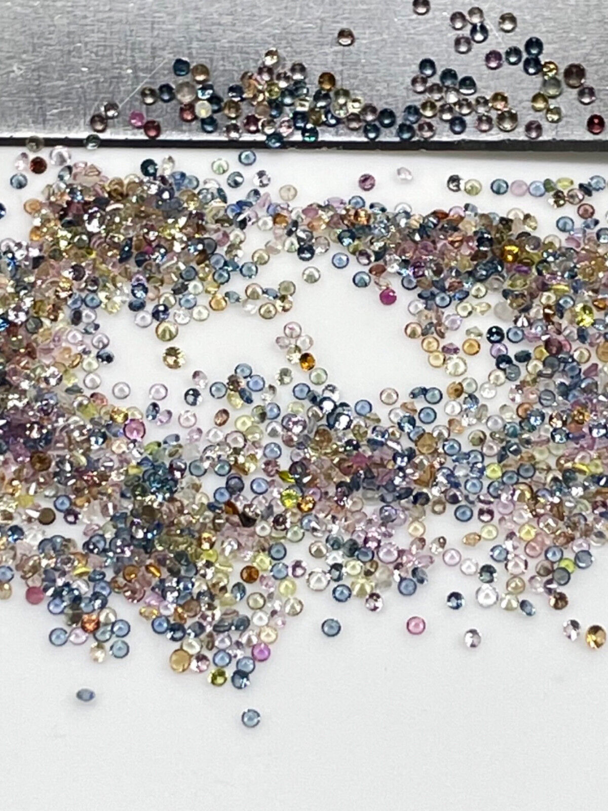 500 Pcs Natural Multi Sapphire 0.9mm-1mm Round Diamond Cut Loose Gemstones Lot Selene Gems - фотография #8