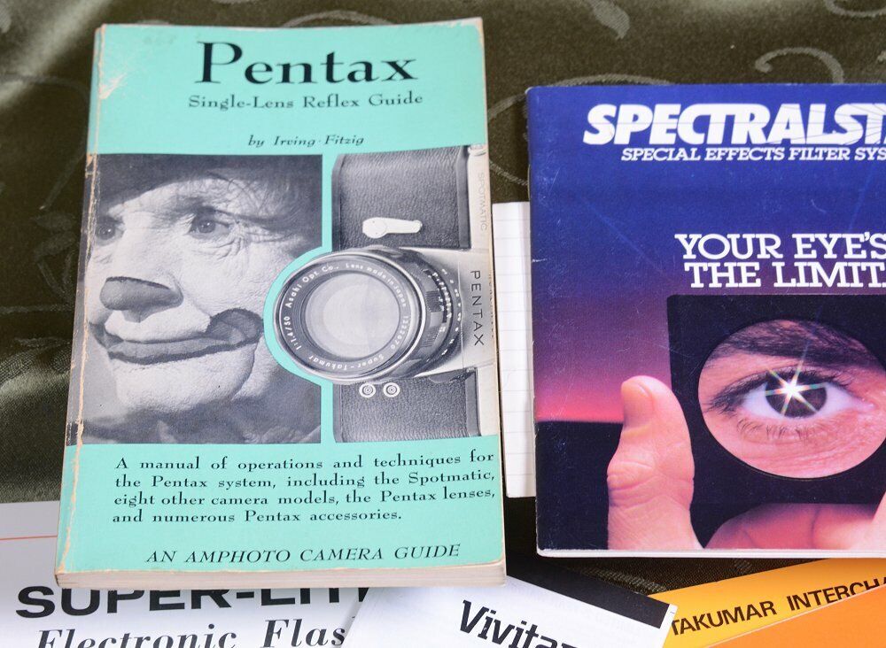 Lot (16) Instruction Books & Manuals:  Pentax SPECTRALSTAR Gossen MINOX Polaroid Pentax - фотография #2
