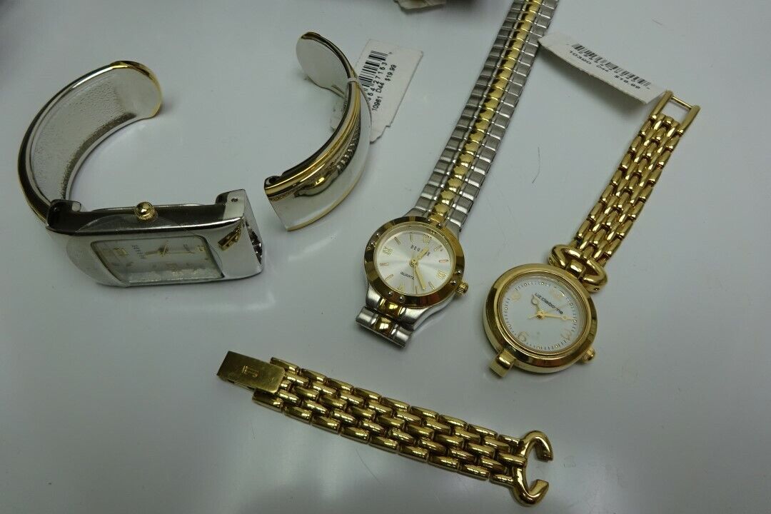  WHOLE SALES LOT MIXED WATCHES MIX STYLE NEW WITH DEFECTS 15 Piece Decade/Armitron Does Not Apply - фотография #7
