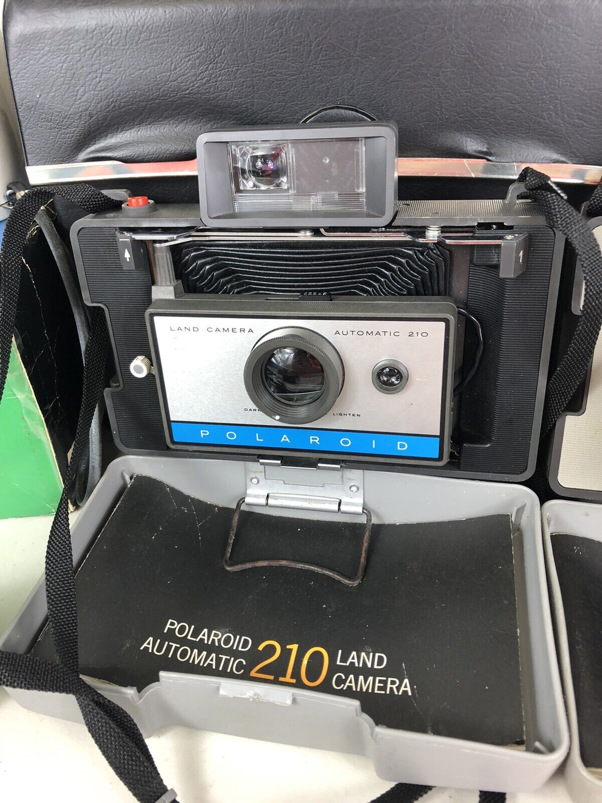 Vintage Polaroid Camera Lot 8 Cameras 3 Cases Polaroid Multiple - фотография #4