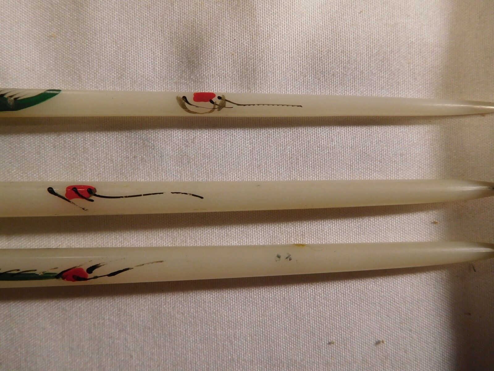 3 Vintage China / Japan Square White Plastic Hand Painted Dragons Chopsticks Без бренда - фотография #4