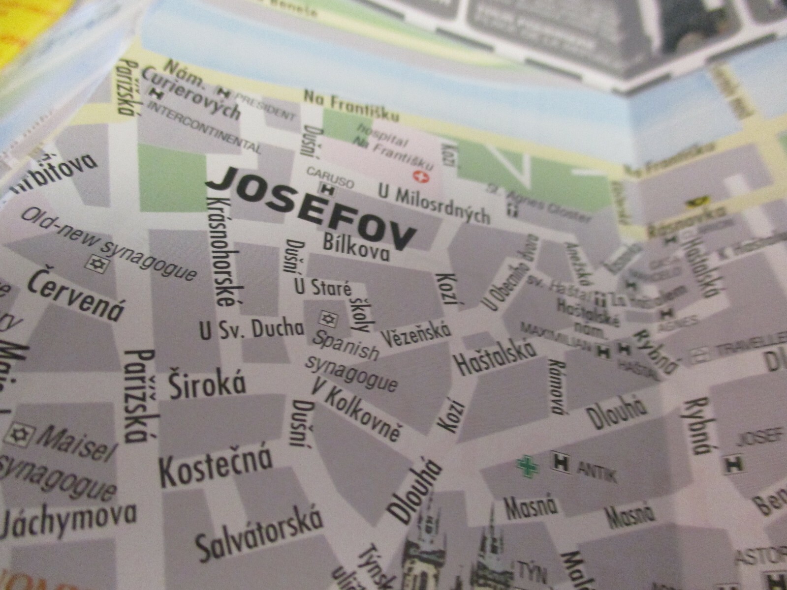 PRAGUE CITY MAP CZECHOSLOVAKIA  CZECH REPUBLIC 21 x 13 INCHES COLLECTIBLE #2 Без бренда - фотография #2