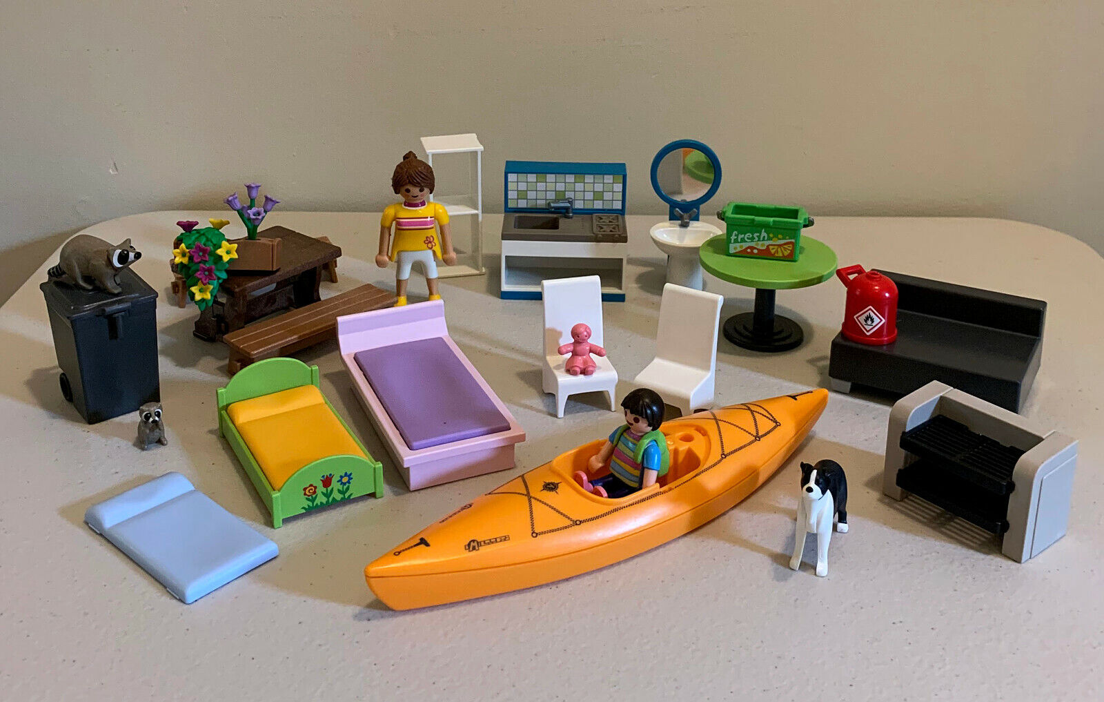 Playmobil Assorted Lot of Furniture, Backyard, Kayak and Bathroom, Two Figures  PLAYMOBIL