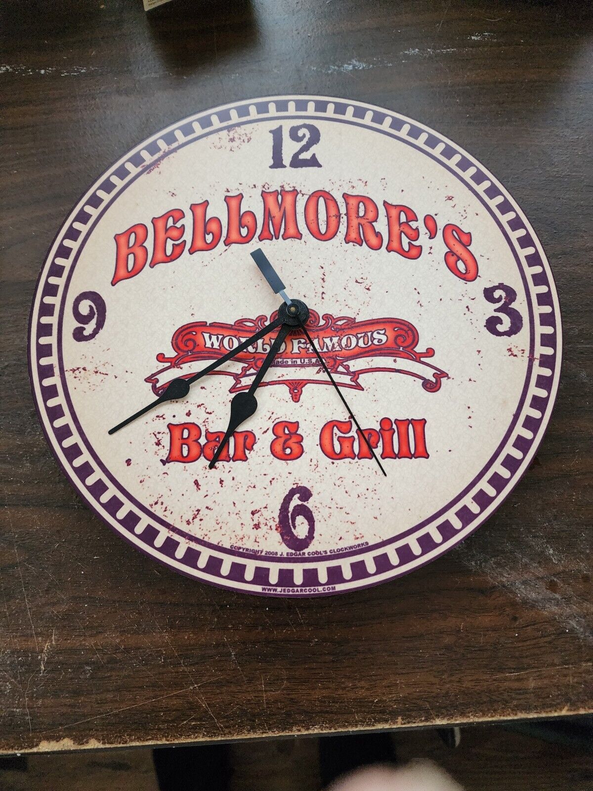 BELLMORE'S WORLD FAMOUS BAR & GRILL 10 INCH CLOCK NO NAME