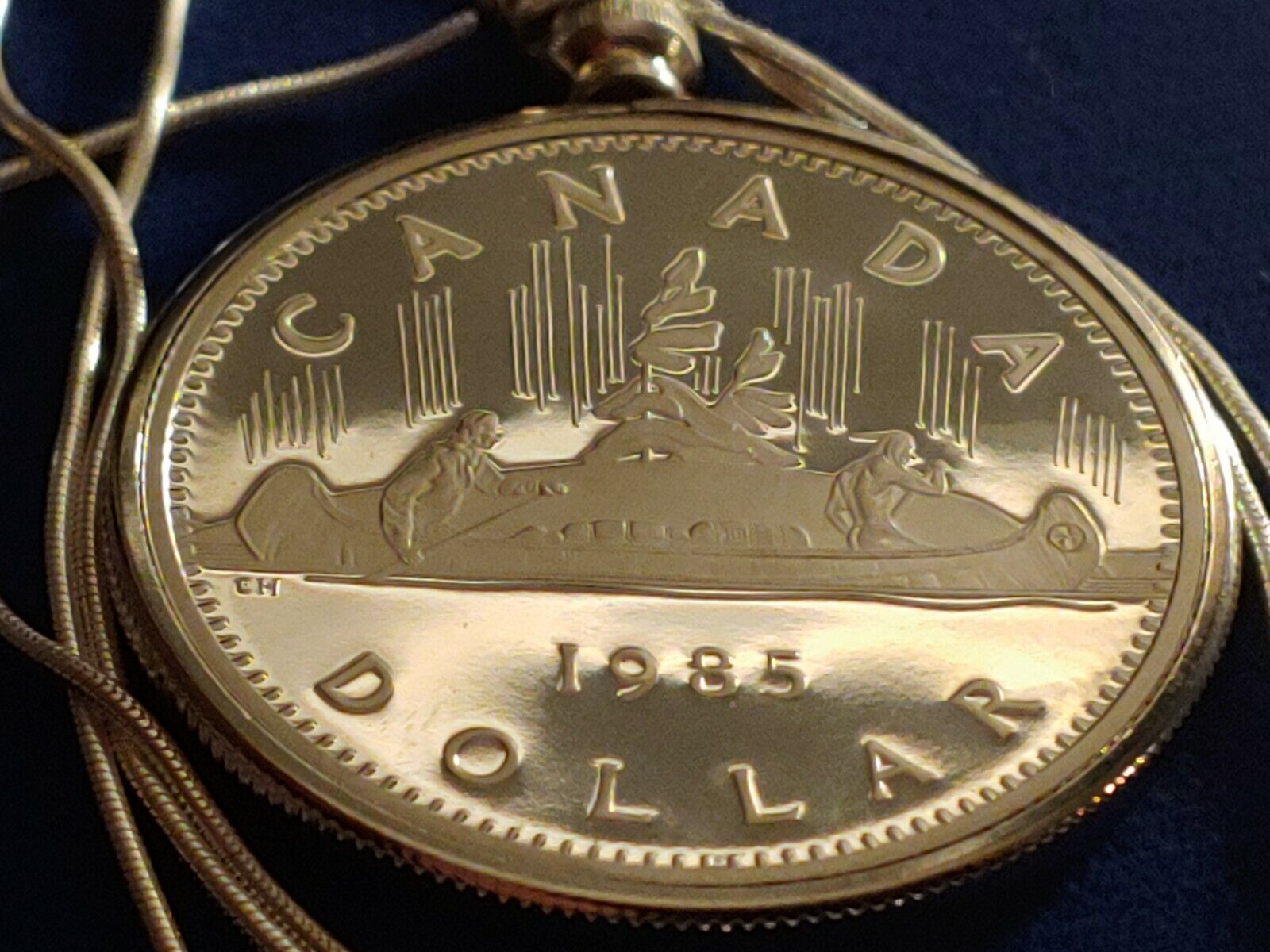 1985 Mint Canada Voyager Canoe Dollar Pendant 24"  Sterling Silver Snake Chain Everymagicalday - фотография #2