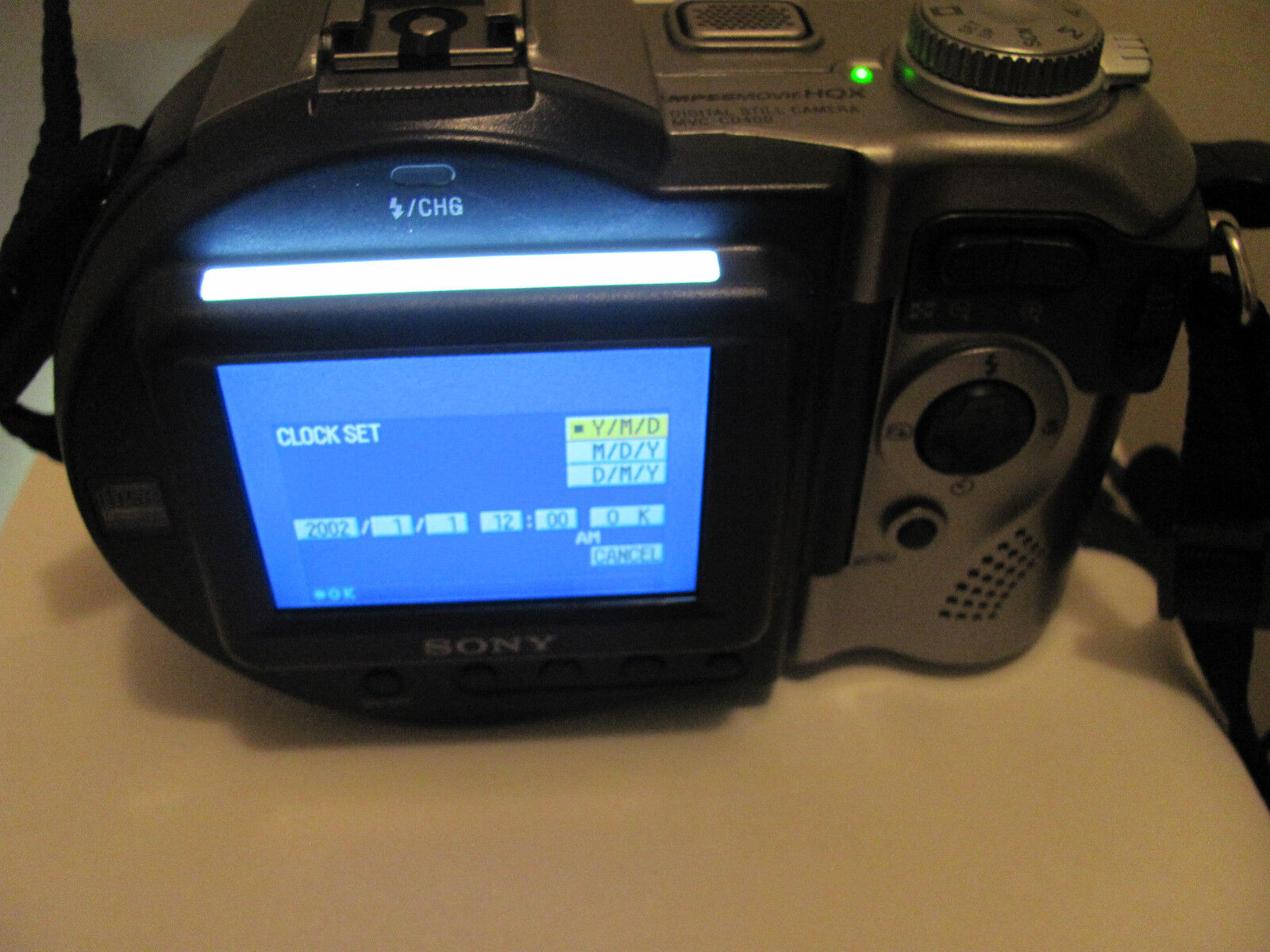 SONY CyberShot DSC-F707 4.9 MP + Sony Mavica MVC-CD400 4.0 MP Sony Sony Mavica Sony Cyber Shot - фотография #10