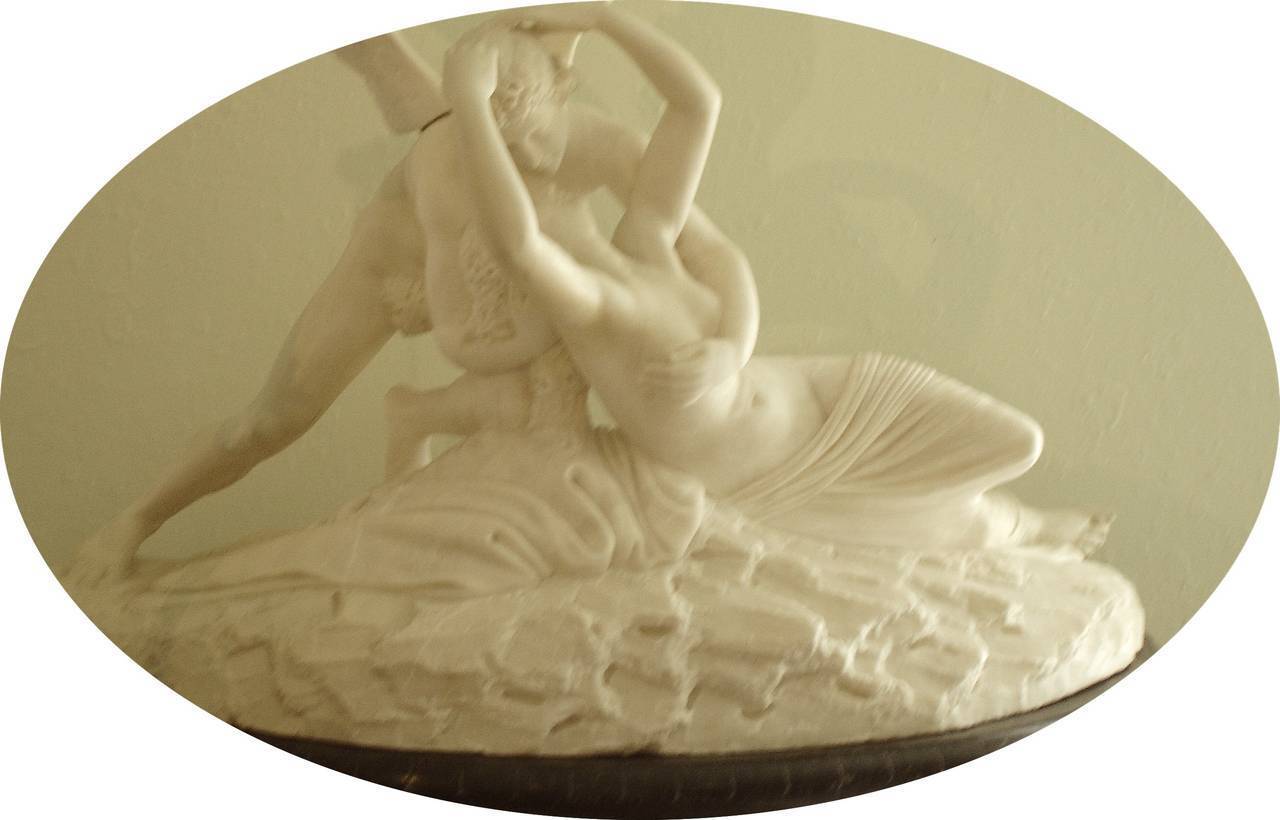 Palatial Marble Sculpture 'Cupid's Kiss' after Canova Conforming Marble Pedestal Без бренда - фотография #9