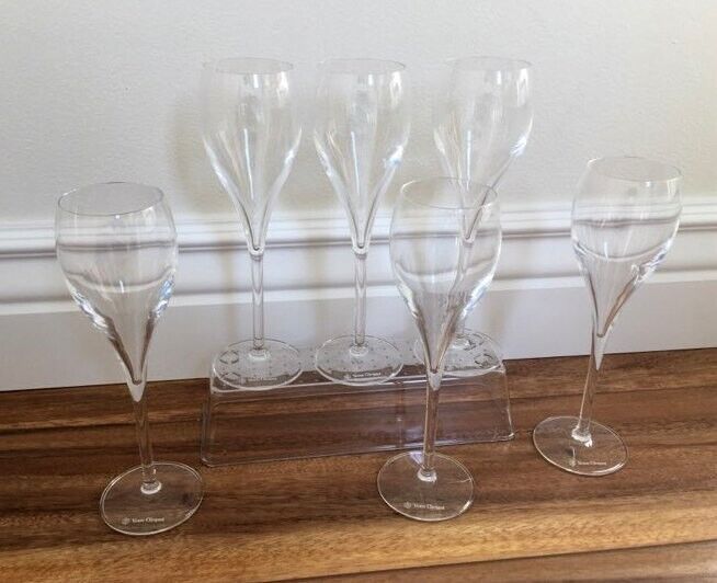 6 VEUVE CLICQUOT Tulip French Champagne 8" Flutes with Rare White Logo Glasses  Veuve Clicquot - фотография #2