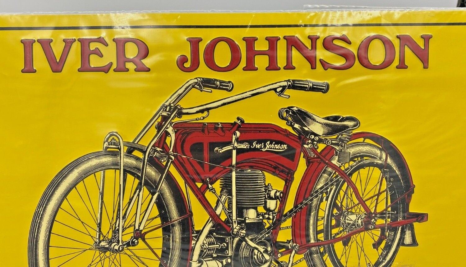 Vintage Harley Davidson  and Iver Johnson Motorcycles Metal Signs Harley Davidson, Iver Johnson - фотография #9